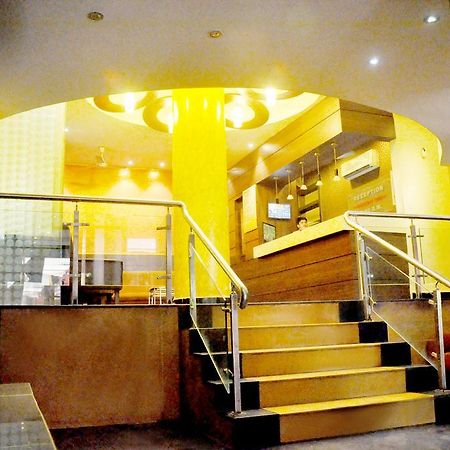 Hotel New Shalimar Мумбаи Экстерьер фото